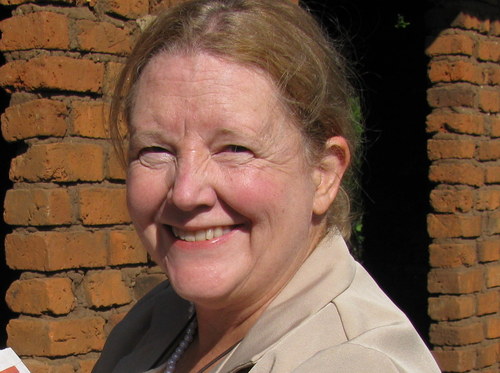 hollylamb's profile picture. 