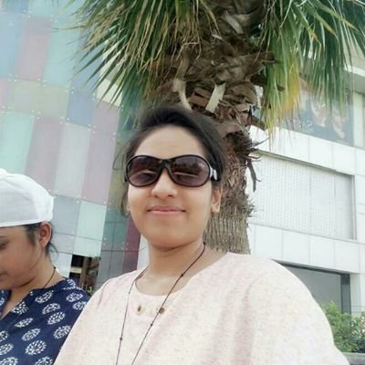 nishainsan071's profile picture. 💖jitni bhi virani hai tujhse hi sajate hai ..
khud ko tere pas hi chor ate hai😍😍💖💖