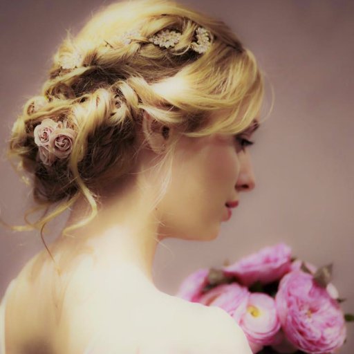Situated in High Street Pinner. Visage offers you a truly wonderful salon experience.