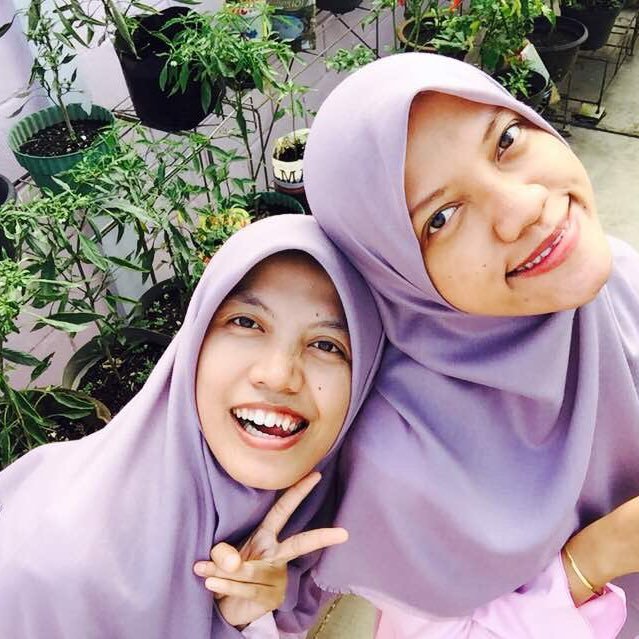 Charirohnur's profile picture. Born in Cilacap, Indonesia.