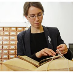 ZoeHudson6's profile picture. Everyday history. Work, life and social identity in early modern England. University of Kent PhD graduate. Historically-inspired theatre costumes.