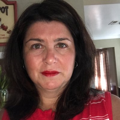 Hebert4thTeach's profile picture. Mom, wife, 4th Grade Teacher, Rodan & Fields Consultant