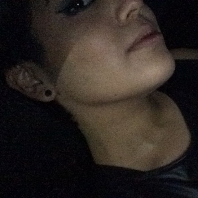 TheDragonLily's profile picture. 