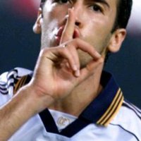 Antonio MARTOS (@nizechauchina) 's Twitter Profile