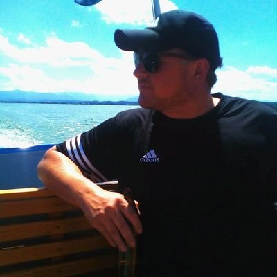 OldPat76's profile picture. Twittert über #Sport #Fussball #Handball #FCB #Bundesliga