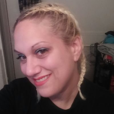 missserenaz's profile picture. 