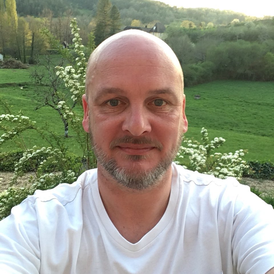 elliottrib's profile picture. International cricketer, all round bon viveur, legend in the making...