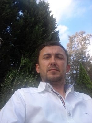 AliAwada69's profile picture. ل