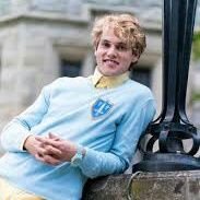 Im Chad Charming, Son of Cinderella & Prince Charming; My beautiful girlfriend: @florina_mccall #ParodyAccount #DescendantsRP