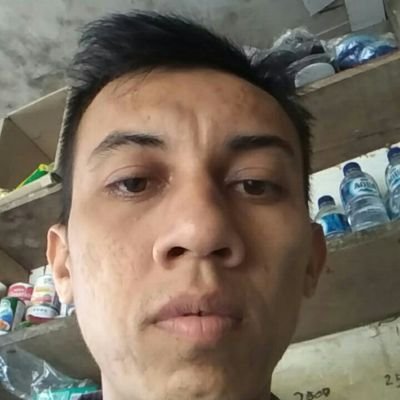 Politik & Pemerintahan