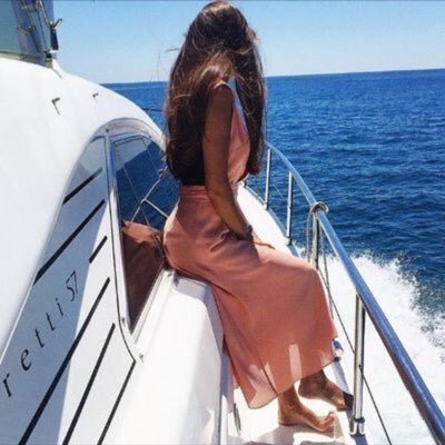 AKJ_01's profile picture. مثِل النـجم تشوفـه بس ما تُوصـله ...