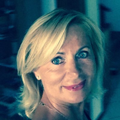 emicrive_emi's profile picture. Vivere