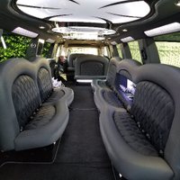 Crown Limousine (@crownlimola) 's Twitter Profile