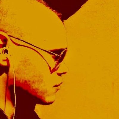 xTrIG21's profile picture. Jus living & doing day 2 day....see'n where it takes me 🛤