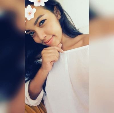 Snapchat: brunnac17👻
Facebook: Brunna Cristina🎈
Instagram: brunnah17📷