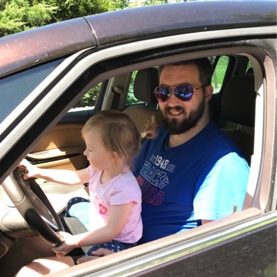 progresive24's profile picture. wlaściciel firmy multiagencji ubezpieczeniowej. zapalony kibic Wisły Kraków. Szczęśliwy ojciec mąż