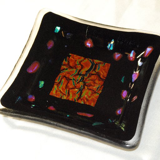 riptideartglass's profile picture. Dawn draws her inspiration from the Sea. The wife of a Marine, she finds solace in her work and joy in her art.