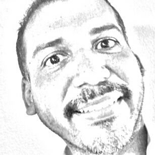 romerbastardo's profile picture. Educador popular, comunicador alternativo, ministro laico, padre de familia, esposo, ignaciano, asesor de jóvenes, discípulo y misionero de Cristo Jesús.