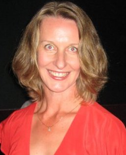 Corporate Affairs executive; travel, food & wine tragic; preserves & relish maker; love my cats; CFA volunteer; own views.