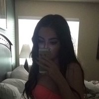 liv 🏁 (@oliviaahronis) 's Twitter Profile