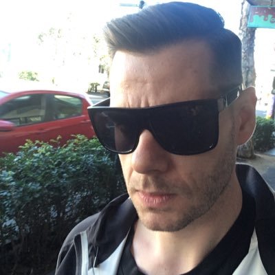 chefjames84's profile picture. Bikes, Vinyl, Food.