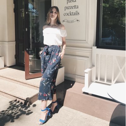 Ilienkova's profile picture. 