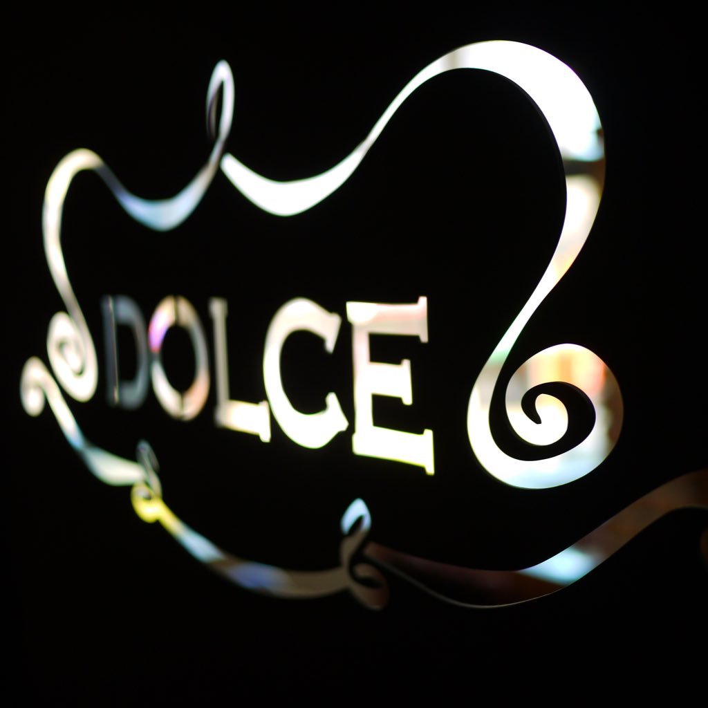 こんにちは!美容サロンDOLCE市川店です🙂 元気で温かみのある美容室を目指して🤗 営業時間 10:00~20:00・定休日 毎週火曜日、第1.3水曜日 TELL:050-5808-8913 ご予約もお待ちしております!😉 #美容師 #市川駅 #カット #カラー #縮毛矯正 #美容室 #モテ髪 #おすすめサロン