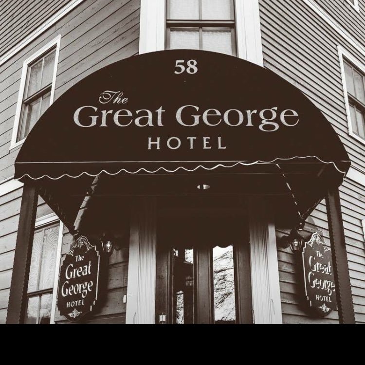 Charlottetown's Historic Boutique Hotel with 15 award winning historic properties and 60 finely appointed guestrooms. Meetings & conventions welcome!