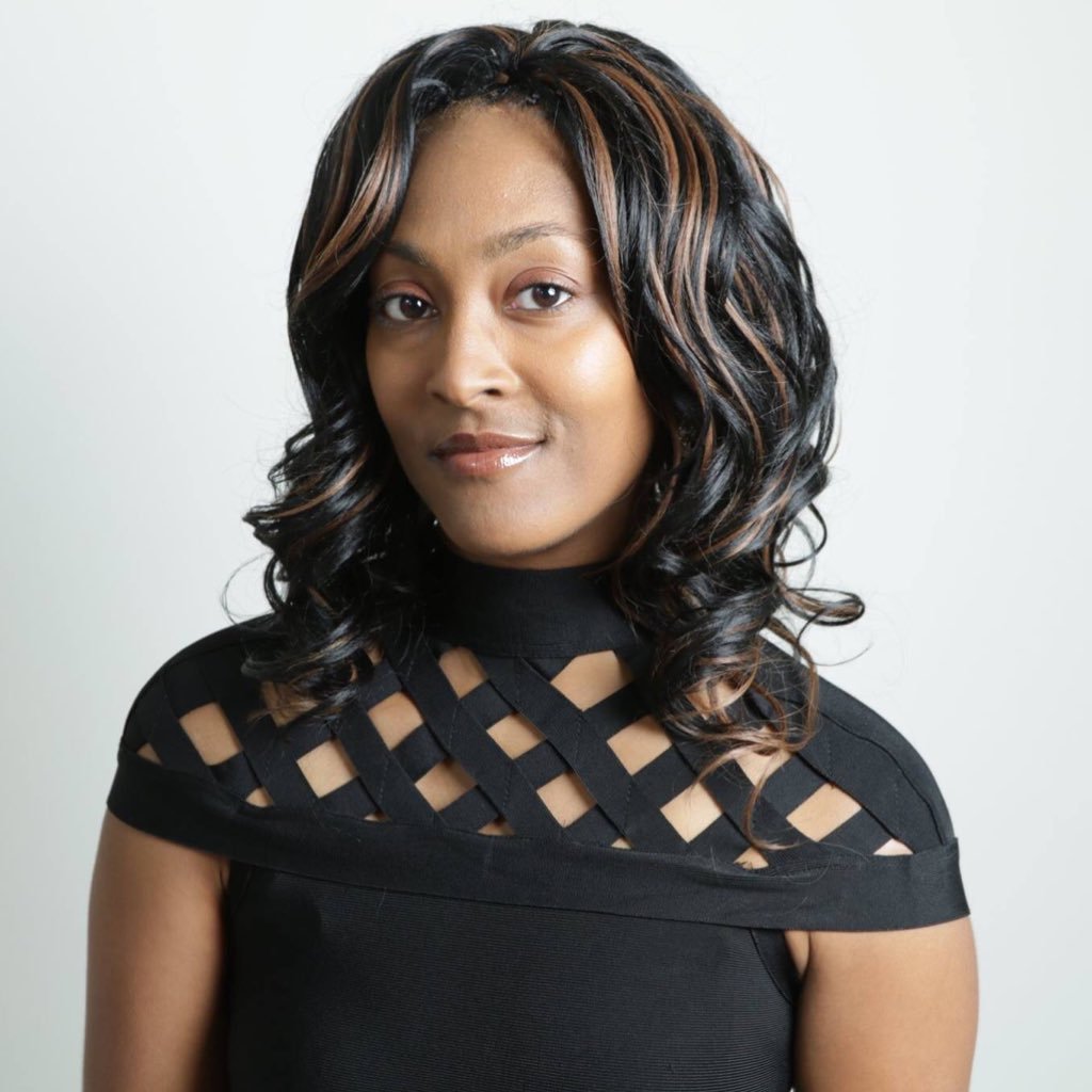 Founder of Little Scholars Literacy Center, CEO of Carissa Rochelle Enterprises LLC. Published author of Ketchup with the Jessup's, mentor with BBBS.