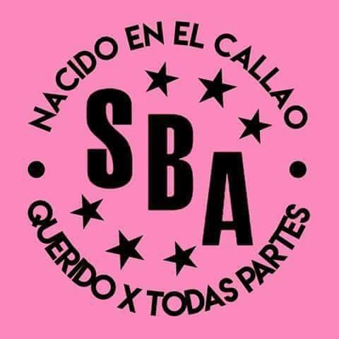 Nacido en 1969. Periodista desde los 9 años, con Licenciatura desde 1995. Rockero Subterráneo. Hincha del Sport Boys del Callao. Y papá de Fernandito.
