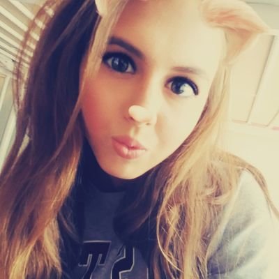 claiborne2002's profile picture. I may not be perfect, but I'm me.
Friends are family.
Love my horses.
Country girl all the way.
Turn and Burn.
Snapchat: barrleracermlc