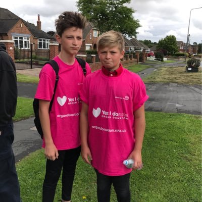 Our names are Ben and Tyler, we are two 13 year old boys taking part in the Lifestyle Event 2017. We are helping to raise awareness of organ donation♥️