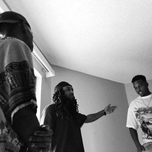God 1st || @RabbiRecc @Only1Glyzz @neaux_id @peezii2real || For Booking info, Business & Media request contact: BookingBlaccGold@gmail.com