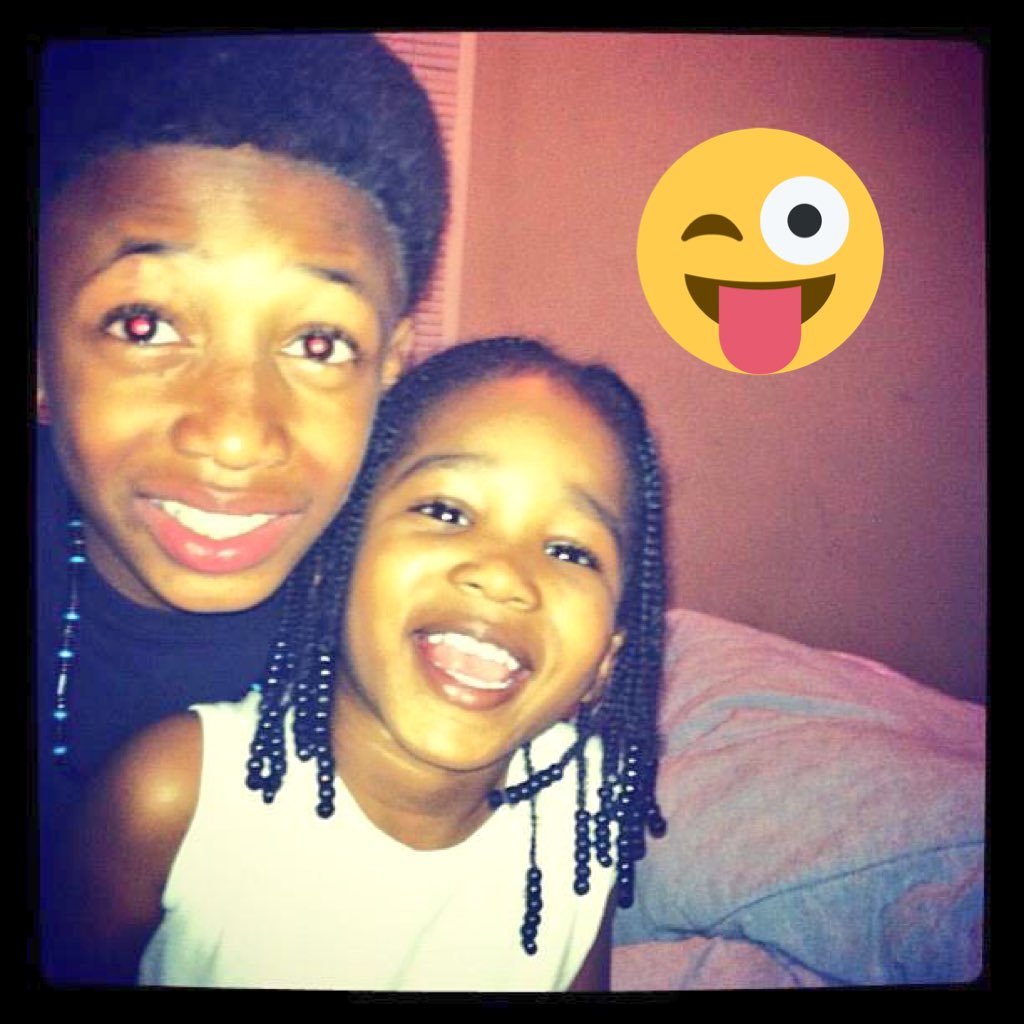 Iraun12's profile picture. 