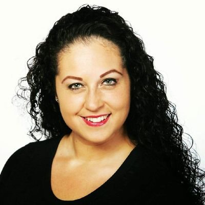 EelaArvin's profile picture. Living the Beauty Boss Life! Join me!  https://t.co/gDx1jz8pSv