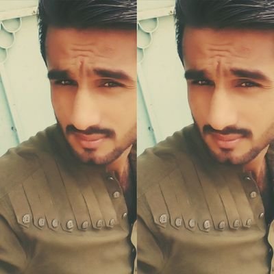 Meer10166796's profile picture. خاک مجھ میں کمال رکھا ہے تیری رحمت نے سمبھال رکھا ہے
میرے عیبوں پے ڈال کے پردہ مجھے اچھوں میں ڈال رکھا ہے