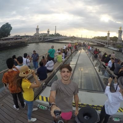 LukideAbrantes's profile picture. 