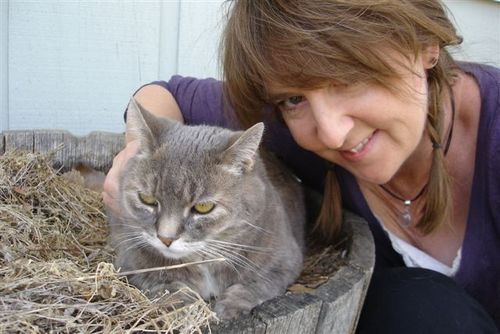 MagicBrushArts's profile picture. Custom Artist:  Gorgeous Murals, Luscious Faux Finishes, Distressed Cabinetry, Delightful Hand Painted Furniture, Treasured Pet Keepsakes