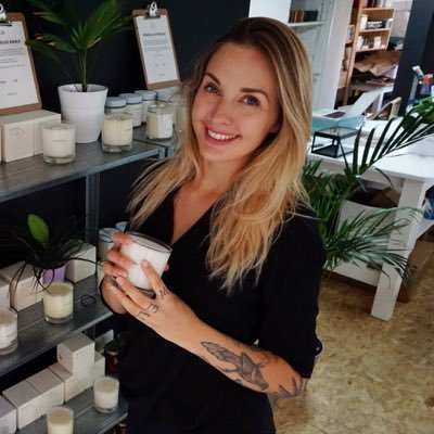 Founder of online scented candle store @osmologyco | Interests include cats & cheese.