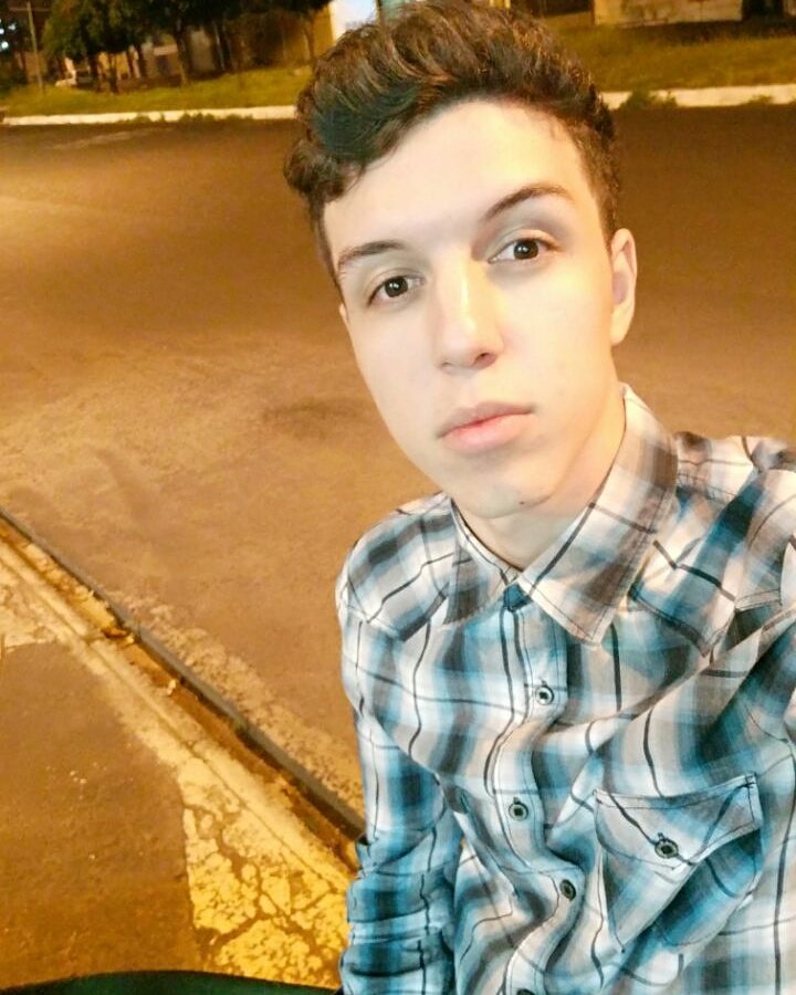 1.8|
Sagitário ♐️|
Uberlândia MG🏠|
Cantor🎤🎸Compositor|
Contato para Shows: matheusdutramusic@hotmail.com
