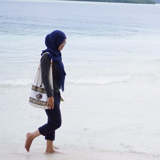 lisaayuw's profile picture. 