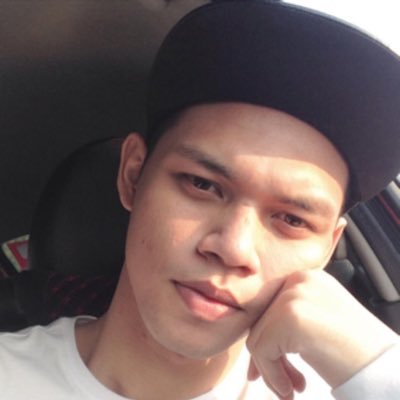 callme_zulamin's profile picture. Maaf gurls,homo je