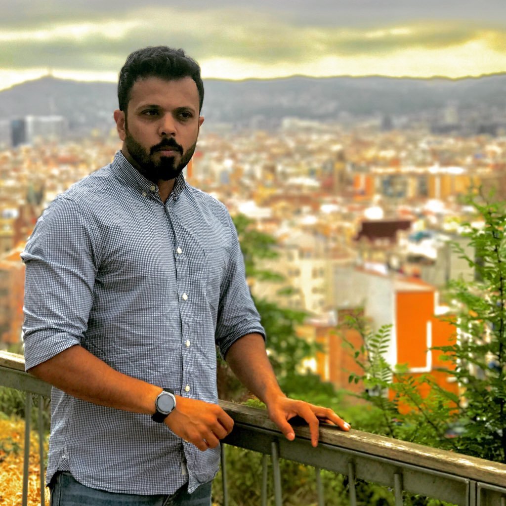 harshkhatri's profile picture. Engineer. Human.