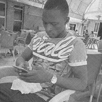 Abdulzamani10's profile picture. ...Am feeling ma self.....