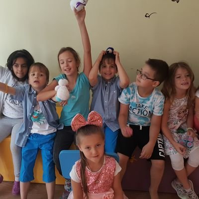 LinkUniversal's profile picture. Link Universal Registered Charity (1139298) fundraise between UK & HK 2 supply education & aid to the underprivileged worldwide.