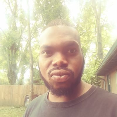 wearetherobots7's profile picture. 