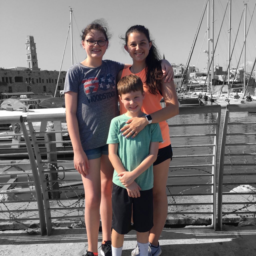 michelle_launa's profile picture. 