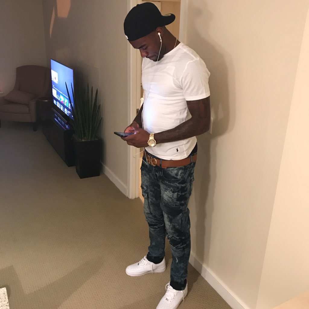 wafyoung's profile picture. W.A.F 🤐