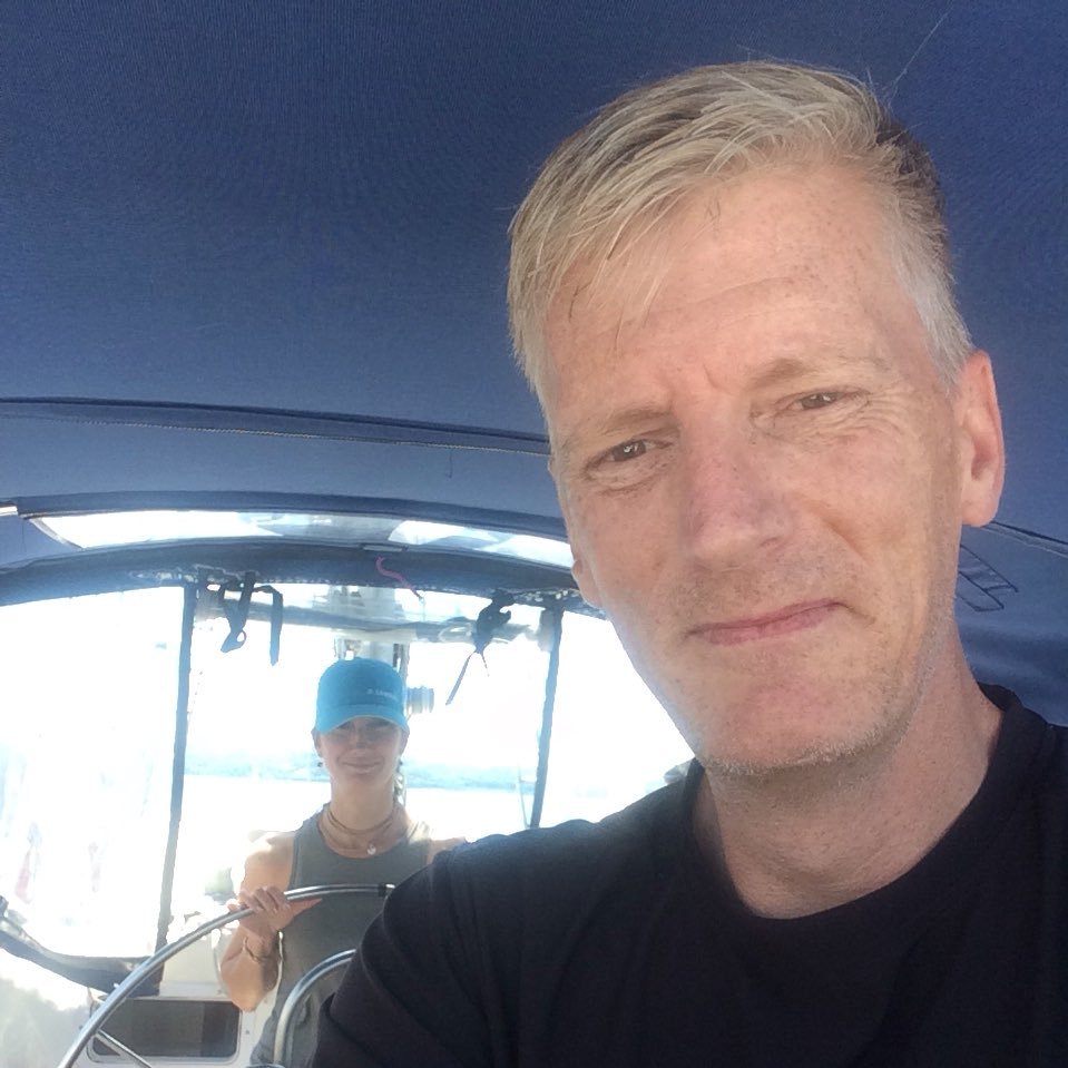 Proud husband, father, of 2 , who likes exercise, hiking, hockey, swimming, skate sharpening, volunteering. and sailing on the side.