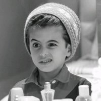 الأنــﯿﻕ↯✍ (@aneeg1212) 's Twitter Profile